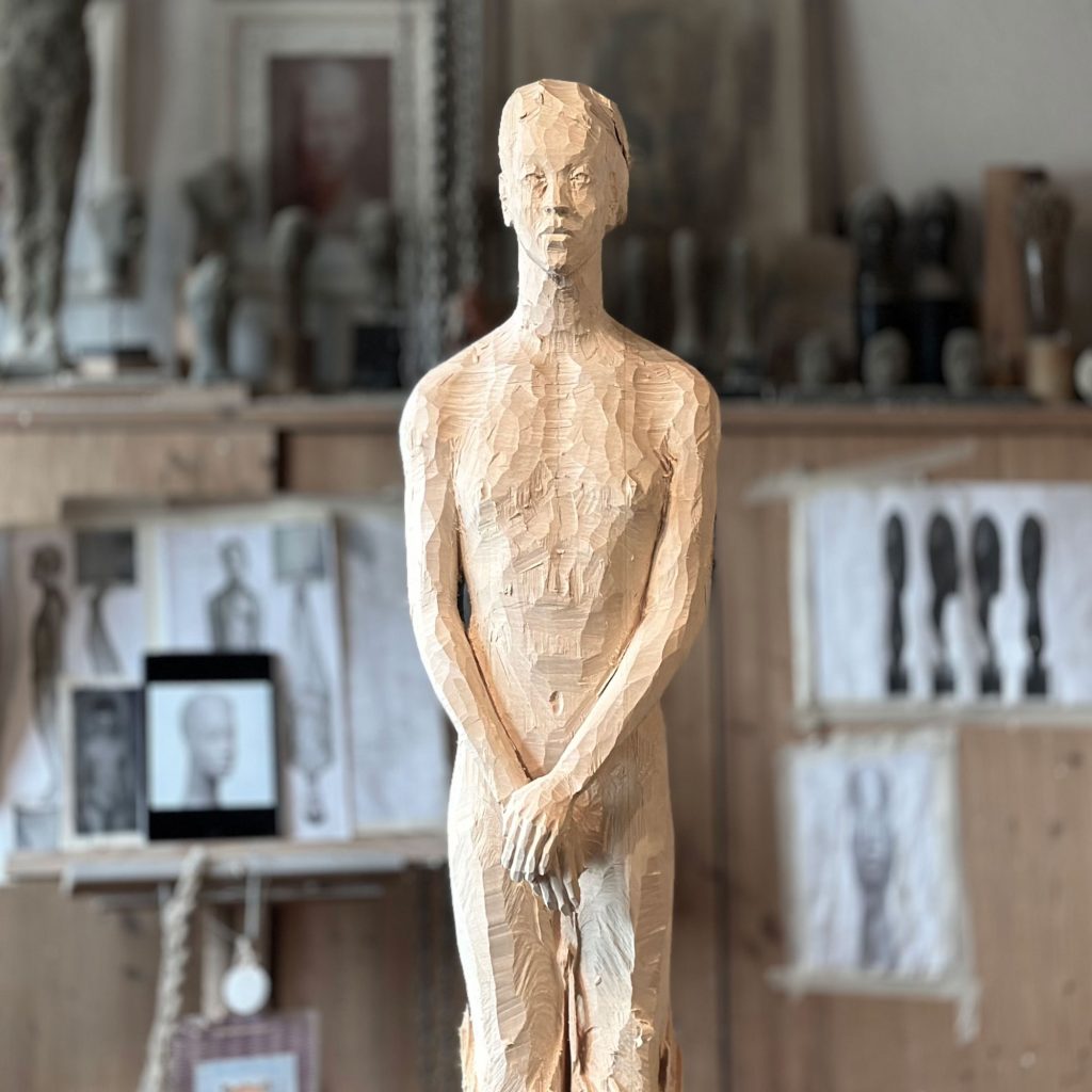 Homme Blanche in Arbeit-2024
